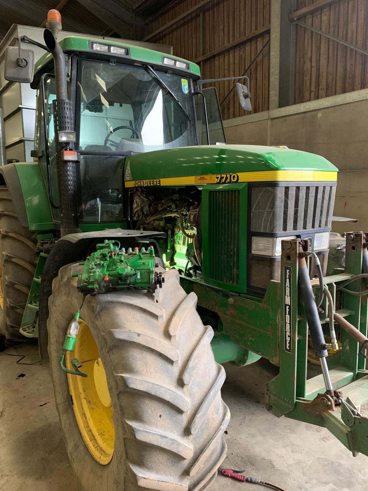 John Deere 7710 engine repair